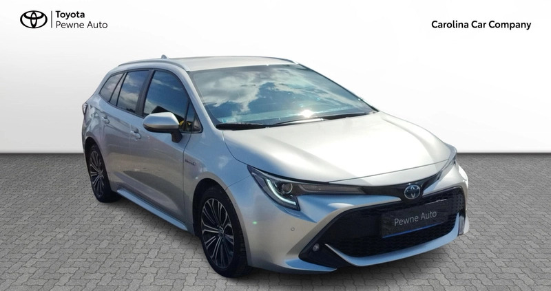 Toyota Corolla cena 93900 przebieg: 52970, rok produkcji 2019 z Sępopol małe 326